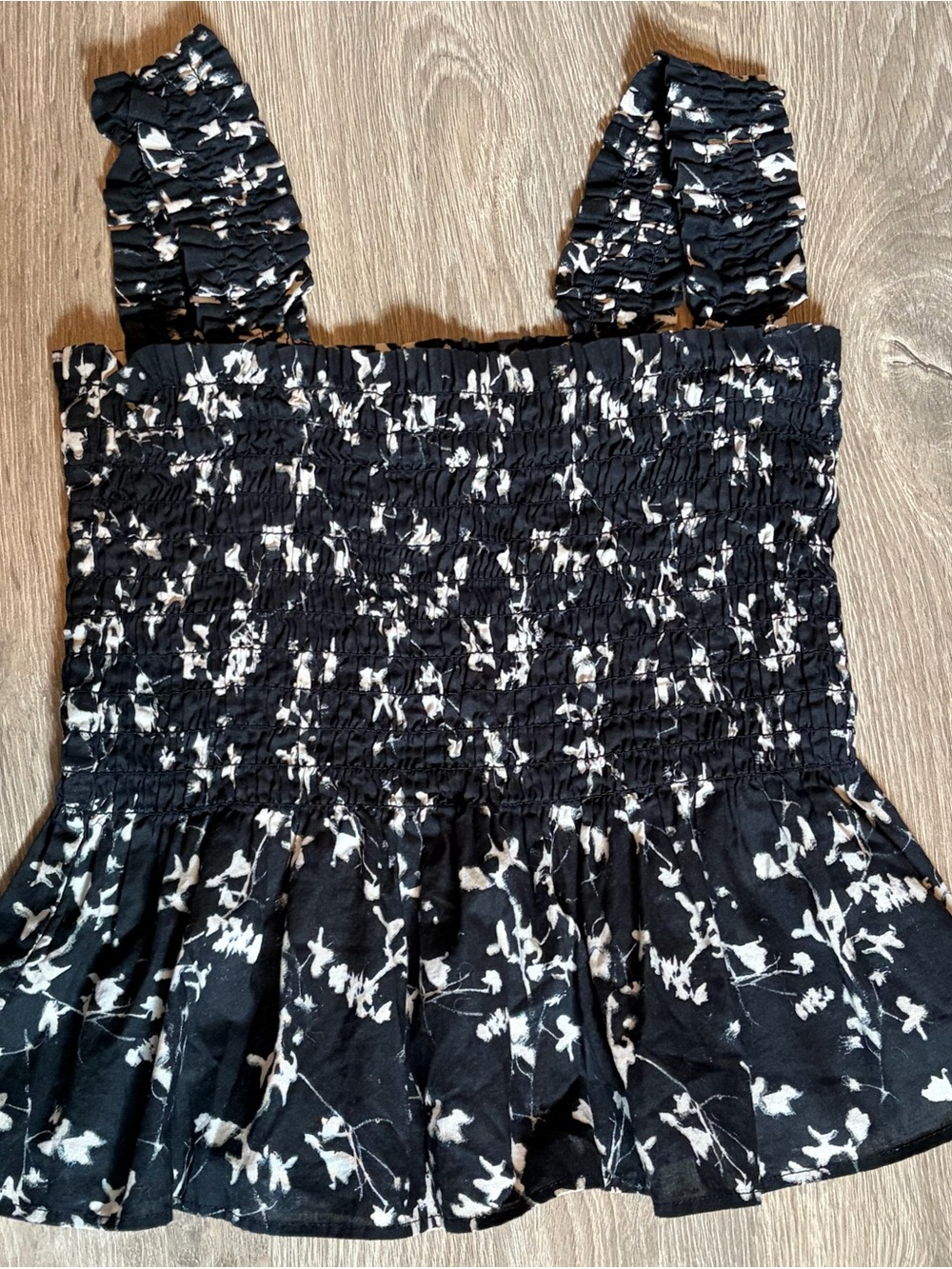 Uniqlo Black and White Floral Smocked Peplum Tank Top - Size S